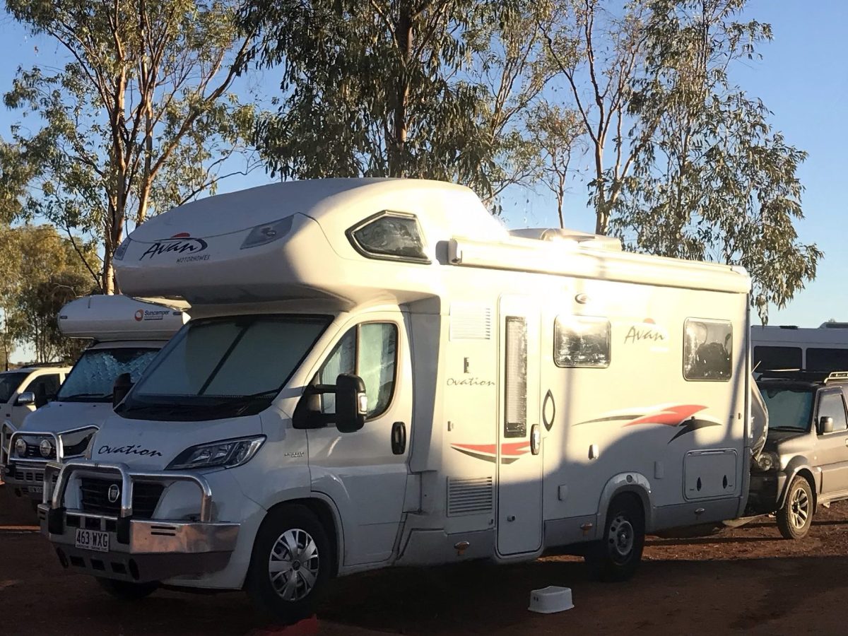 澳洲公路旅行-露營車&開車住宿